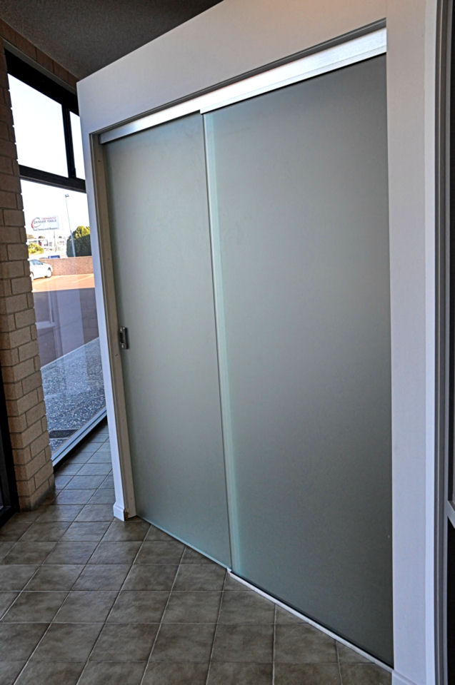 Frameless Sliding Doors Avanti Glass, Frameless Sliding Glass Doors